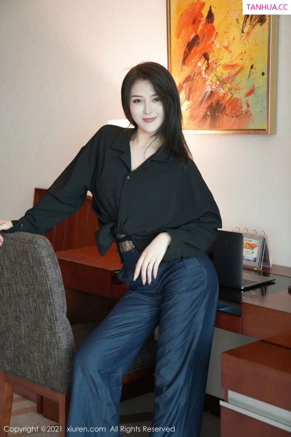 崔灿  [XiuRen]高清写真图 2021.05.07 VOL.3376 璀灿第7张图片